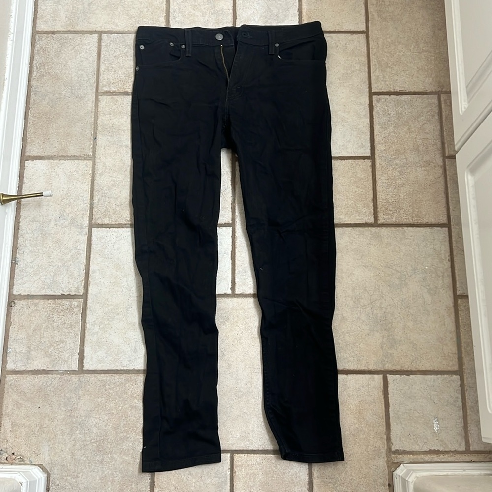 Men’s black Levi’s